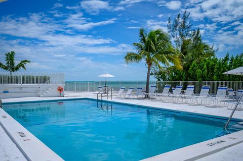581 E Ocean Dr #14, Key Colony Beach, FL 33051 photo 15