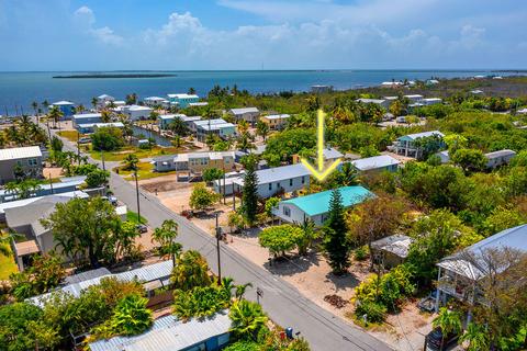 31454 Avenue E, Big Pine Key, FL 33043 photo 21