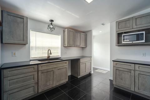 31454 Avenue E, Big Pine Key, FL 33043 photo 5
