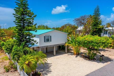 31454 Avenue E, Big Pine Key, FL 33043 photo 1