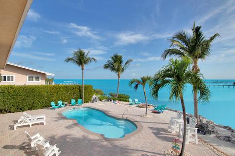 367 Stirrup Key Blvd, Marathon, FL 33050 photo 1