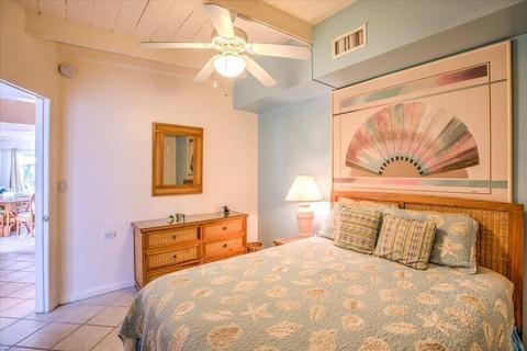 241 9th St #KEY colony, Key Colony Beach, FL 33051 photo 18