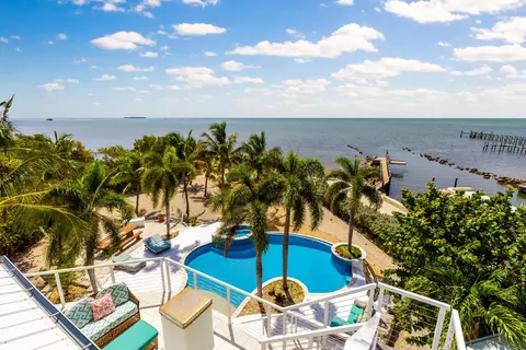 89475 Old Hwy, Tavernier, FL 33070