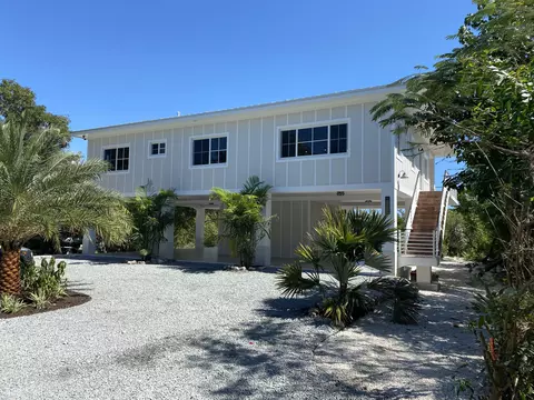 137 E Ridge Rd, Plantation Key, FL 33070 photo 1