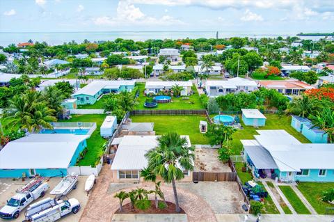 7984 Tuna Dr, Marathon, FL 33050 photo 4