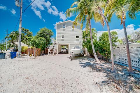 17 Mockingbird Rd, Key Largo, FL 33037 photo 2