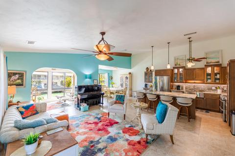 321 9th St #KEY colony, Key Colony Beach, FL 33051 photo 3