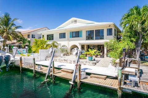 321 9th St #KEY colony, Key Colony Beach, FL 33051 photo 1