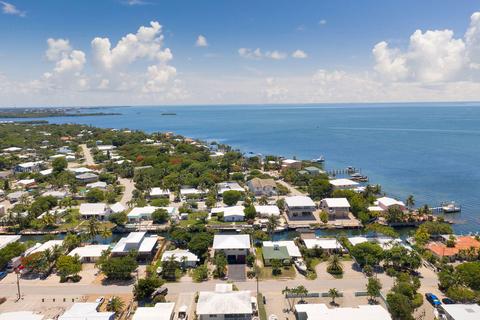 2663 Yellowtail Ave, Marathon, FL 33050 photo 25