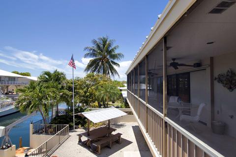 2663 Yellowtail Ave, Marathon, FL 33050 photo 20