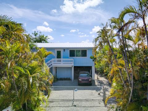 1632 Buttonwood Dr, Big Pine Key, FL 33043 photo 2