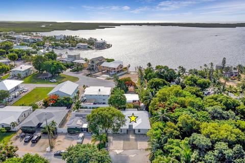300 2nd Ter, Key Largo, FL 33037 photo 2