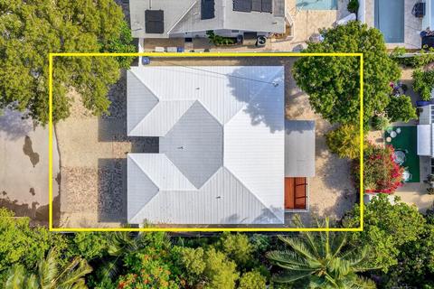 300 2nd Ter, Key Largo, FL 33037 photo 5