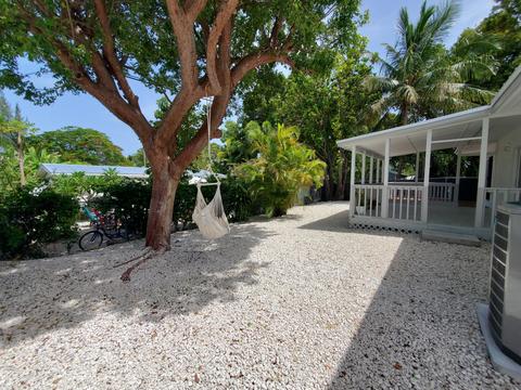300 2nd Ter, Key Largo, FL 33037 photo 35