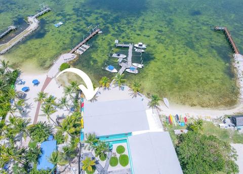 92550 Overseas Hwy #220, Tavernier, FL 33070