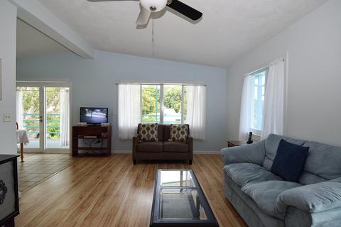 61 Snapper Ave, Key Largo, FL 33037 photo 5