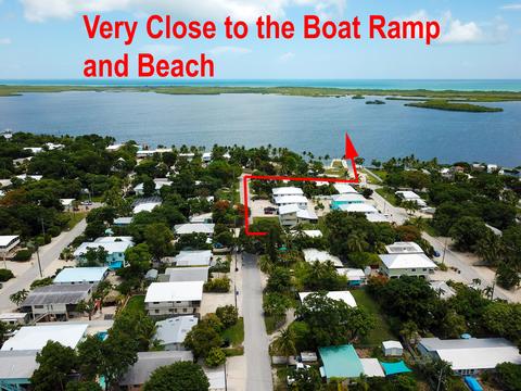 61 Snapper Ave, Key Largo, FL 33037 photo 3