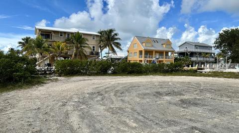 1300 E 63rd St, Marathon, FL 33050 photo 3