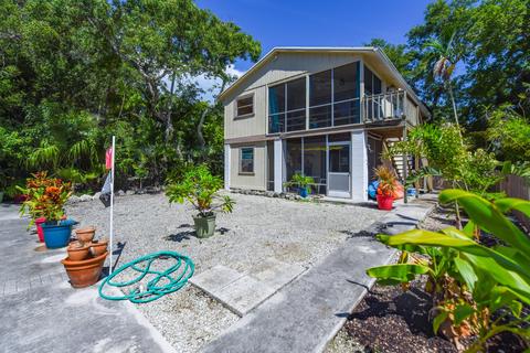 29112 Violet Dr, Big Pine Key, FL 33043 photo 3