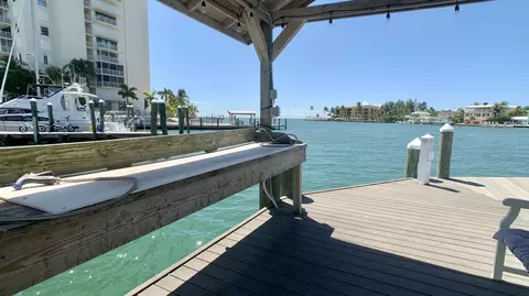97 Coco Plum Dr #B-25, Marathon, FL 33050 photo 11