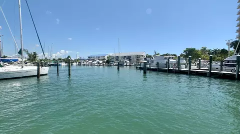 97 Coco Plum Dr #B-25, Marathon, FL 33050 photo 12