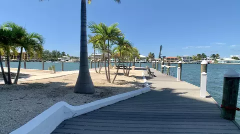 97 Coco Plum Dr #B-25, Marathon, FL 33050 photo 16