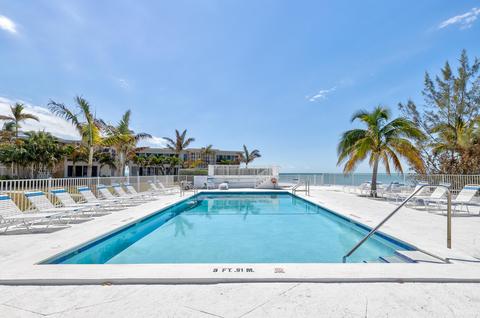 581 E Ocean Dr #32, Key Colony Beach, FL 33051 photo 5