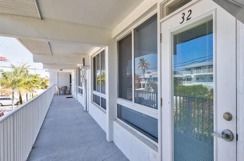 581 E Ocean Dr #32, Key Colony Beach, FL 33051 photo 32