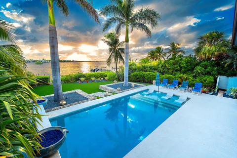 8 Cannon Royal Dr, Key West, FL 33040