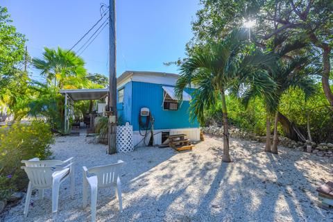 31447 Avenue E, Big Pine Key, FL 33043 photo 1
