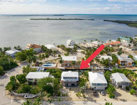 27468 Haiti Ln, Ramrod Key, FL 33042