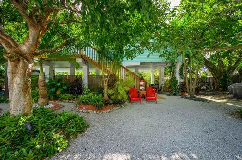7 Dolphin Rd, Key West, FL 33040 photo 1