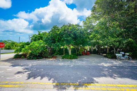7 Dolphin Rd, Key West, FL 33040 photo 24