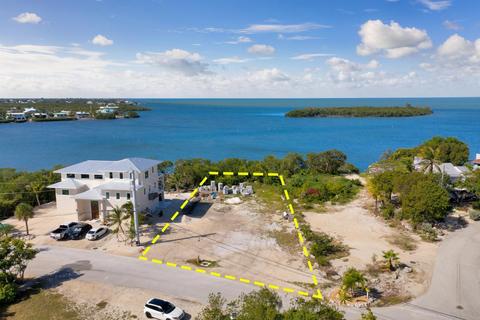 200 Stirrup Key Blvd, Marathon, FL 33050