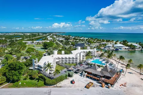 73801 Overseas Hwy #218, Islamorada, FL 33036