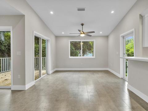 241 Lignumvitae Dr, Key Largo, FL 33037 photo 11