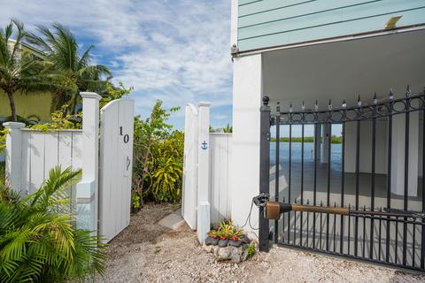 10 Beach Dr, Key West, FL 33040 photo 2