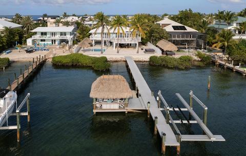 55 N Bounty Ln, Key Largo, FL 33037 photo 2