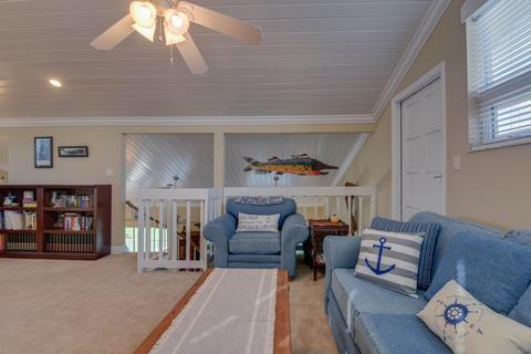 334 E Seaview Dr, Duck Key, FL 33050 photo 28