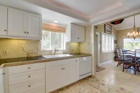 334 E Seaview Dr, Duck Key, FL 33050 photo 14