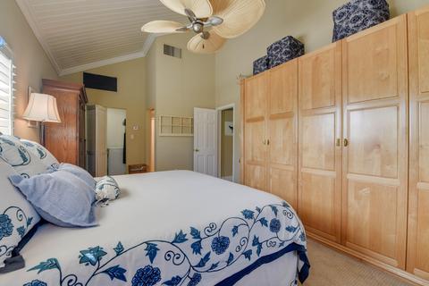 334 E Seaview Dr, Duck Key, FL 33050 photo 20