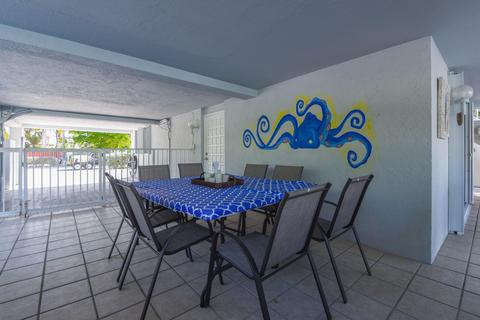 334 E Seaview Dr, Duck Key, FL 33050 photo 43