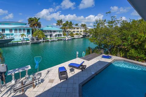 334 E Seaview Dr, Duck Key, FL 33050 photo 37