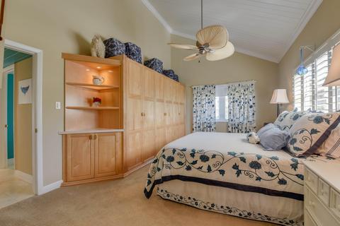 334 E Seaview Dr, Duck Key, FL 33050 photo 17
