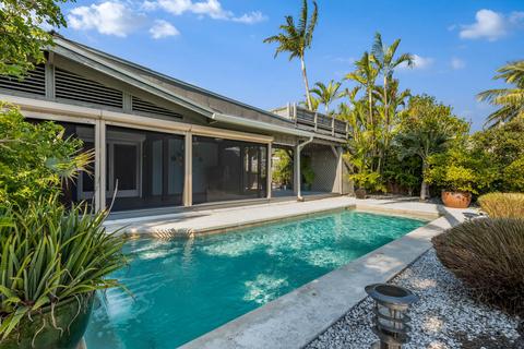 1547 5th St, Key West, FL 33040 photo 3