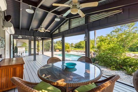 1547 5th St, Key West, FL 33040 photo 4
