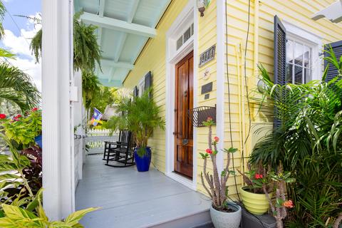 1114 Fleming St, Key West, FL 33040 photo 3