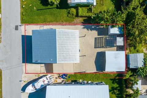 31352 Avenue E, Big Pine Key, FL 33043 photo 3