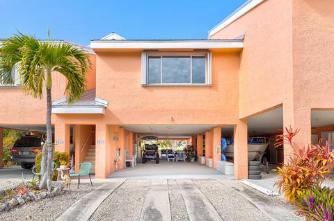9828 Mariners Ave, Key Largo, FL 33037 photo 1