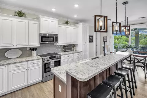 261 Sombrero Beach Rd, Marathon, FL 33050
